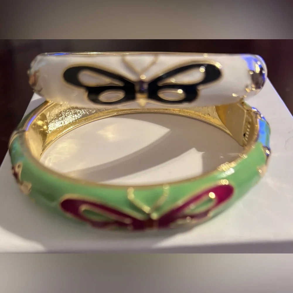 Elegant Butterfly Bangle Set - Green and White